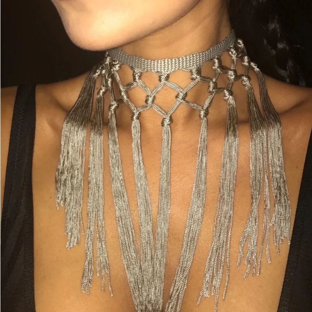 Choker - Picture 1 of 1